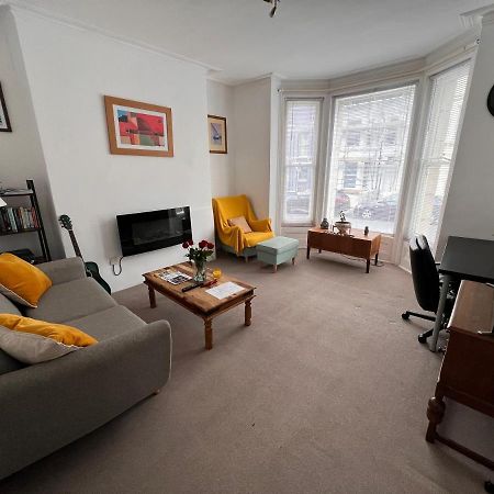 Lovely - 1 Bedroom Flat In Hastings Town Centre Kültér fotó
