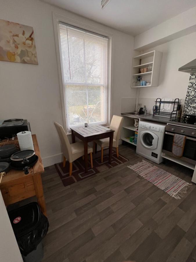 Lovely - 1 Bedroom Flat In Hastings Town Centre Kültér fotó