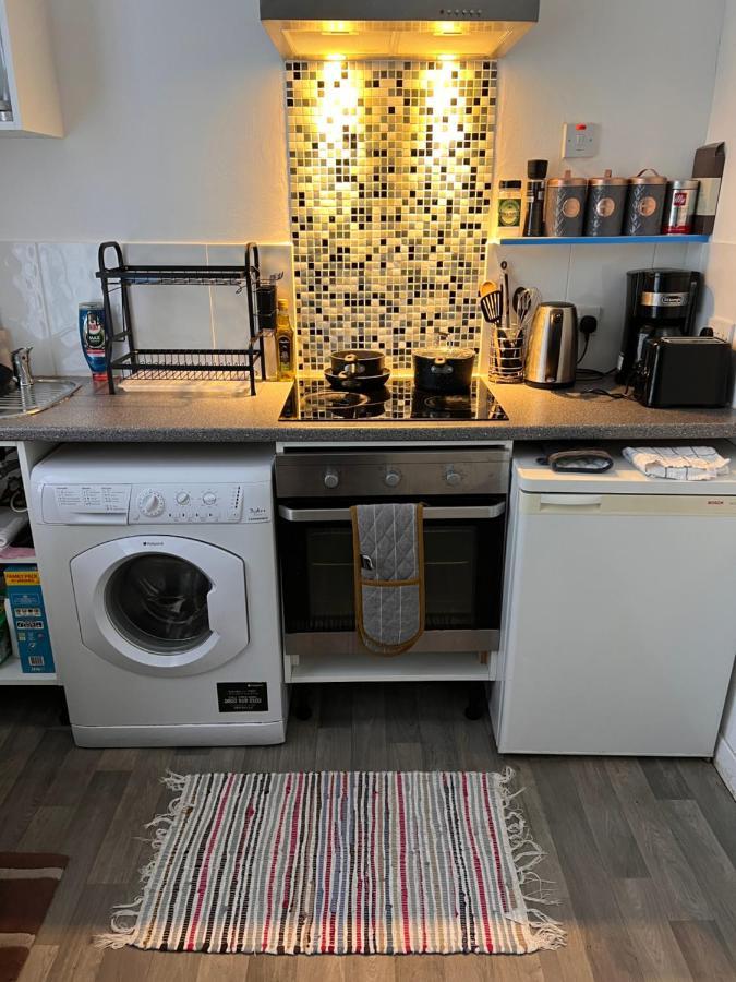 Lovely - 1 Bedroom Flat In Hastings Town Centre Kültér fotó